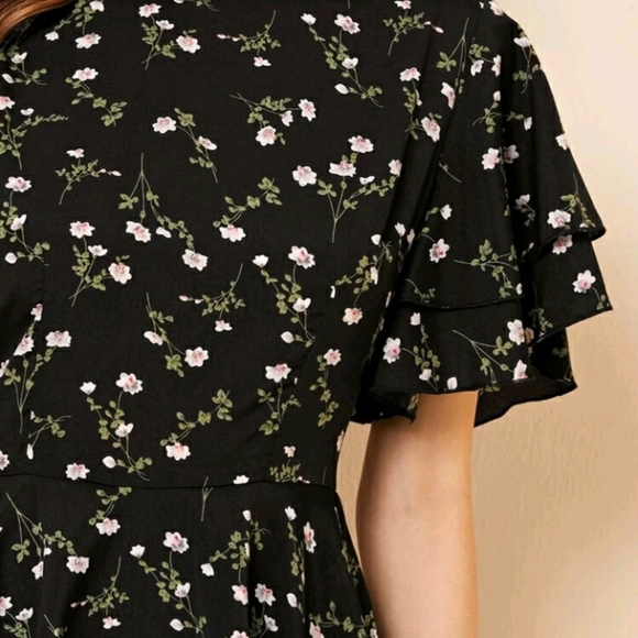 NEW Layered Hem Floral Dress - Picture 5 of 7